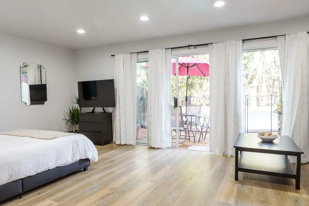 Apartment Spacious Guest Studio With Private Entry Los Angeles United States